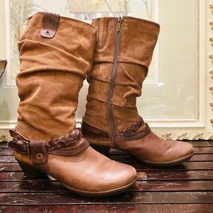 Pikolino’s brown suede scrunchy boots